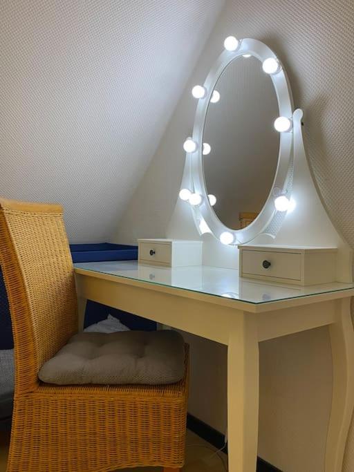 ברלין Dachwohnung Mit Wasserblick Und Eigenem Bootssteg מראה חיצוני תמונה