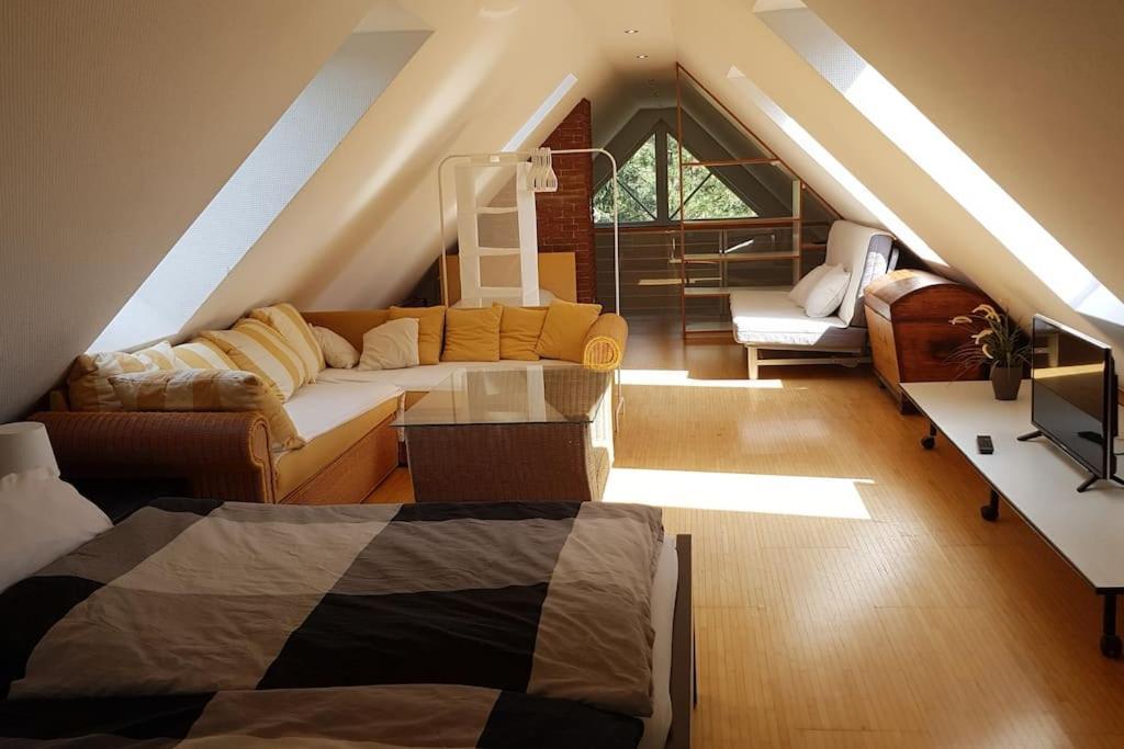 ברלין Dachwohnung Mit Wasserblick Und Eigenem Bootssteg מראה חיצוני תמונה